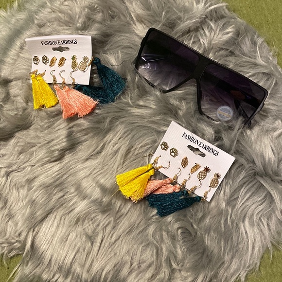 Earring set - Picture 1 of 1